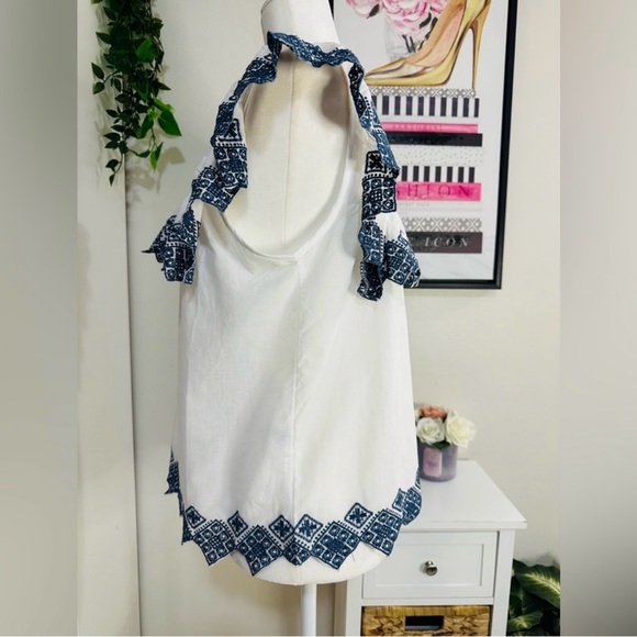 NWT Jennifer and Grace White & Blue Eyelet Sleeveless 100% Cotton Blouse Medium - Picture 6 of 15